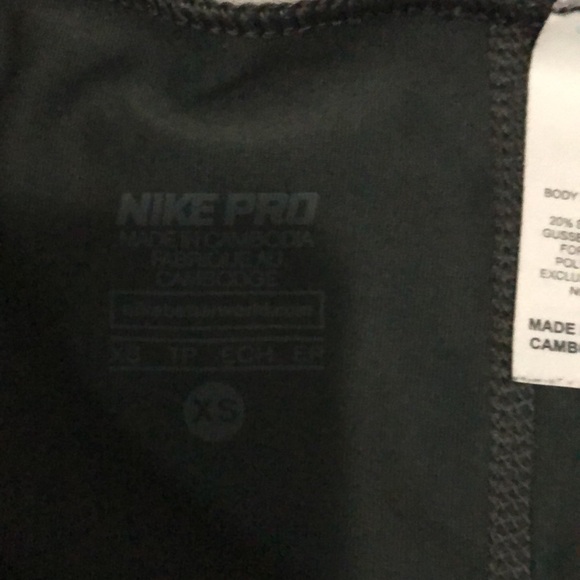 Nike Pro Dri-Fit Leggings size XS - Picture 2 of 3